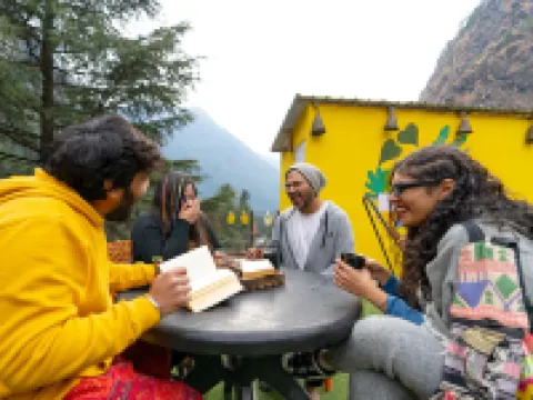 Nomads Hostel Hotels in Kullu District