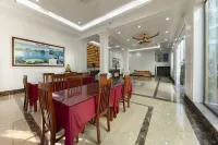Airport Transit Hotel Hotels in der Nähe von Nhà vườn của Từ đường họ Trần Trung An