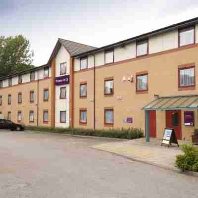 Premier Inn Harrogate South Hotel Exterior