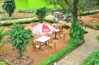 Sunnys Serenity Resort - breakfast