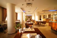 Swiss Inn Nile Hotel - Bữa sáng