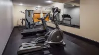 Best Western Plus Kansas City Airport-KCI East - Gym