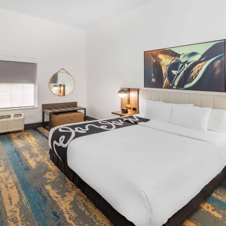 La Quinta Inn & Suites by Wyndham Pharr Rgv Medical Center Hotels in Pharr