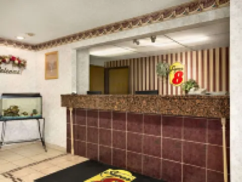 Super 8 by Wyndham Cameron Hotels in Cameron