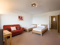 Möwe (B512) Hotels in Lahnstein