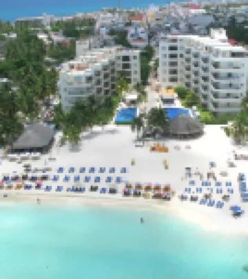 Ixchel Beach Hotel