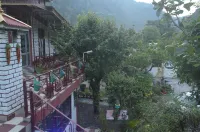Riverside Homestay, Chamba (HP) Hotel a Kuran