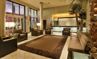 Ramada Plaza by Wyndham West Hollywood Hotel & Suites