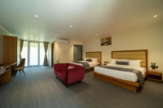 Global Village Luxury Resort