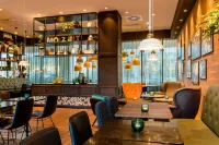 Motel One Salzburg-Süd - С парковкой
