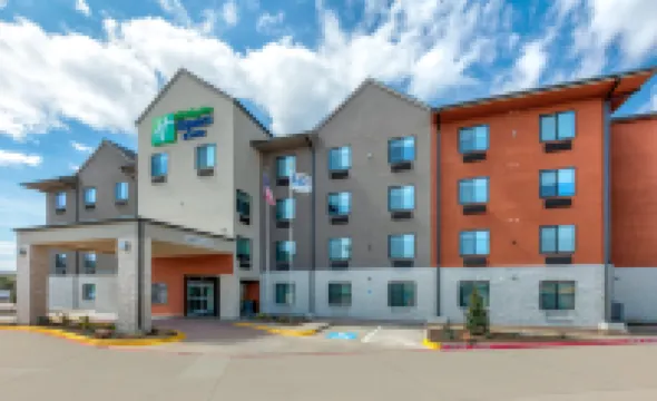 Holiday Inn Express & Suites DALLAS PARK CENTRAL NORTHEAST by IHG Hoteles en Dallas