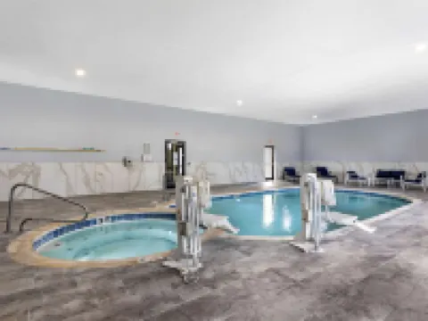 Best Western Plus Texoma Hotel  Suites Hotels in Grayson County