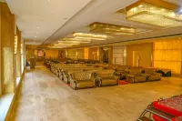Four Leaf Hotel Các khách sạn ở Badaun