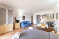Relaxing Cristal Blu Studio Sleeps 4 Persons