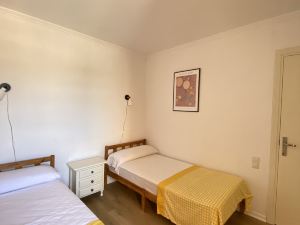 Bonito Apartamento con 2 Dormitorios.