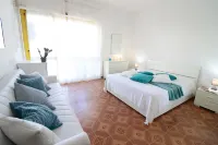 Holiday Home 'Aurora A Otranto' with Balcony and Air Conditioning - جاكوزي