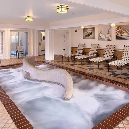 Meadowmere Resort
