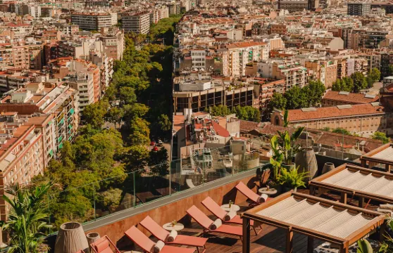 巴塞隆拿諾布酒店