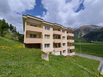 Chesa Muntarütsch Hotels in der Nähe von Neuapostolische Kirche Schweiz
