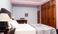 Christine Hotel - Christine Monarch