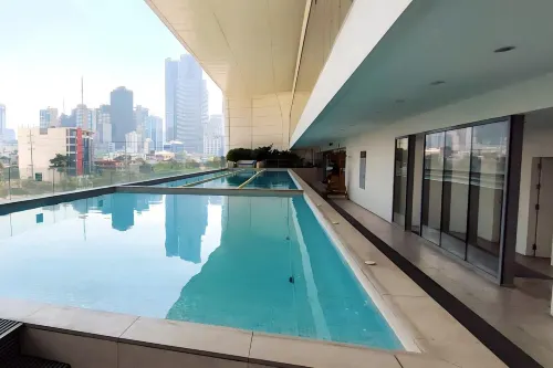 Aveline Suites Executive City View Acqua Private Residences Near Rockwell Makati Hotel a Mandaluyong