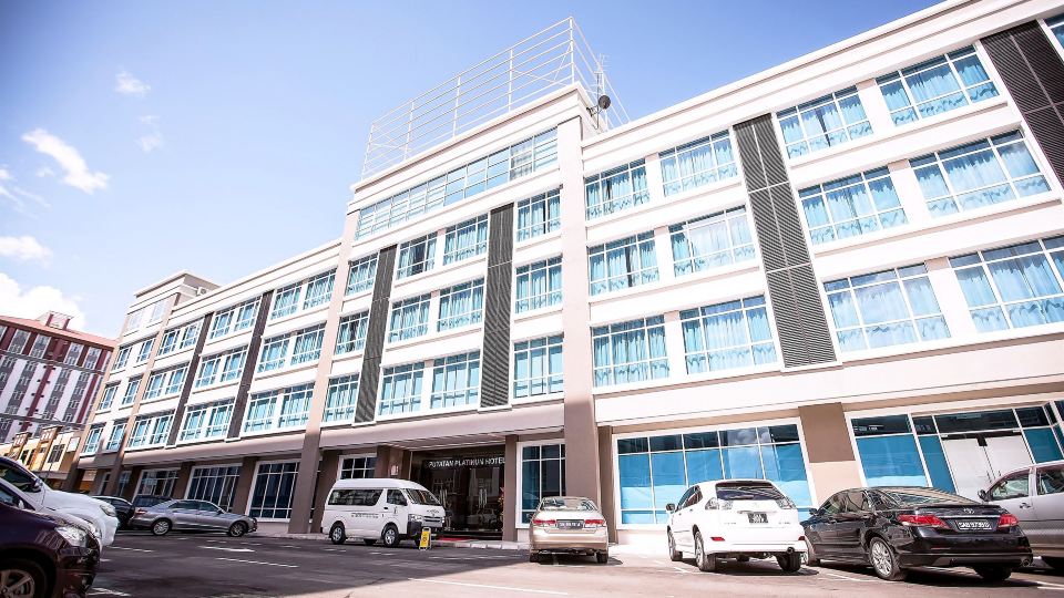 Putatan Platinum Hotel