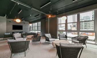 Aloft Charlotte City Center