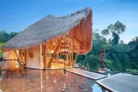 Aksari Resort Ubud by Ini Vie Hospitality Hotel dekat Gayor & Dekorasi