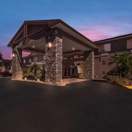 Best Western University Inn  Suites