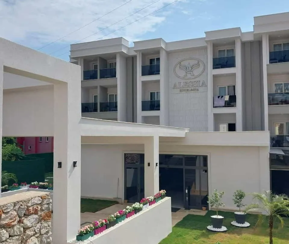 Alessia Hotel - Side