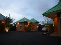 สุชลธี รีสอร์ท Sucholtee Resort - รีสอร์ท
