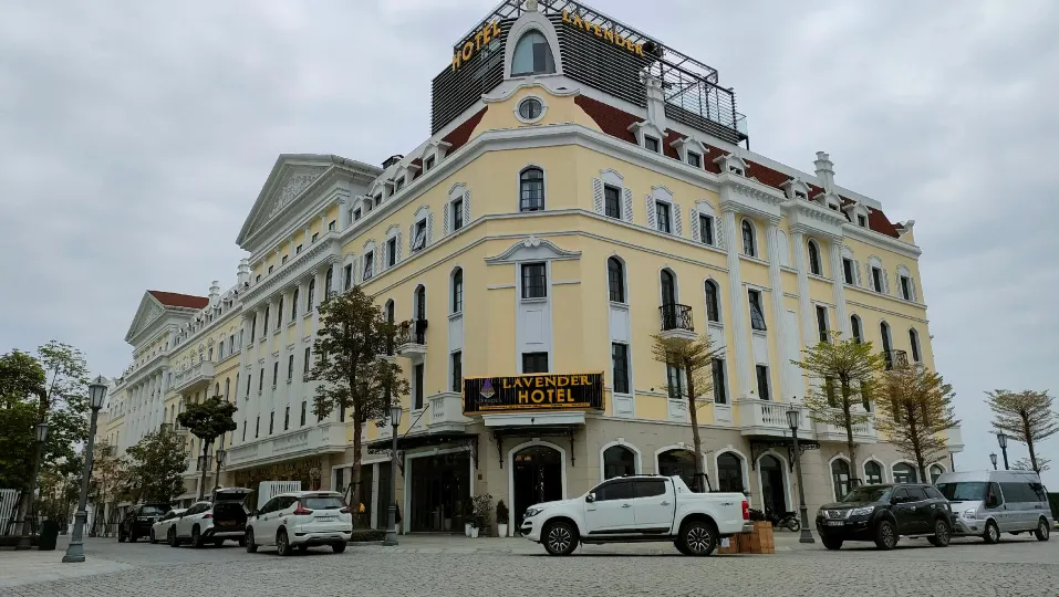 Halong Lavender Hotel