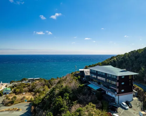 絶景海風癒し庵 新八屋 鳥羽のホテル