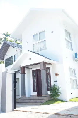 Pabis Luxurious Stay Hotels near Kakkadampoyil.hills view vythiri