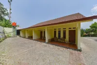 RedDoorz @ Pondok Winagung Ciwidey