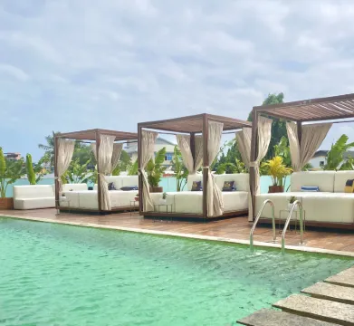 Number One Oxford Street Hotel & Suites