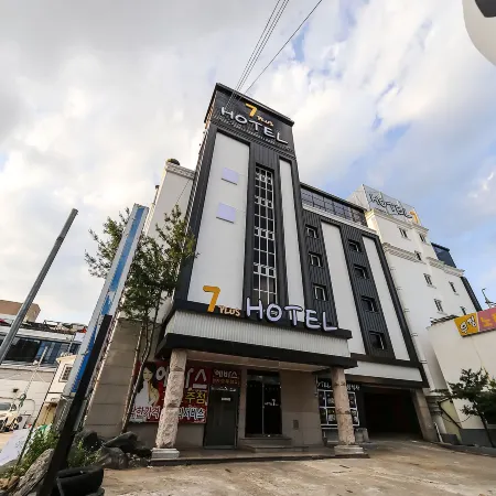 Gumi Indong Hotel 7 Plus