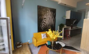 Fangdong Zhao Sister Apartment (Nanxin Xidao No. 1)
