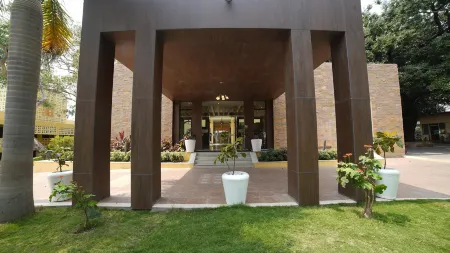 MPT Malwa Resort, Mandu Отели в г. Mandav