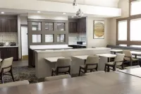 Residence Inn Corona Riverside - breakfast