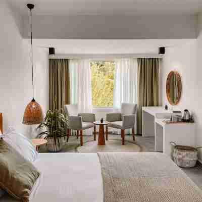 Raw Beach Hotel Rooms