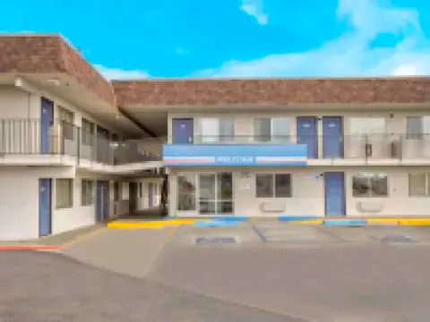 Motel 6 Farmington, NM Hotels in Farmington