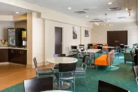 SpringHill Suites Louisville Hurstbourne/North - breakfast