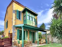 Banana Alaçatı Food & Stay - Adults Only
