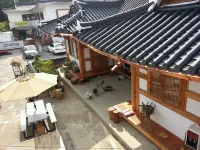 Jeonju Villages Pension โรงแรมใกล้traditional wine museum