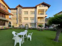 The Khayabaan Luxurious  Home Stay --Home Away from Home. - bar