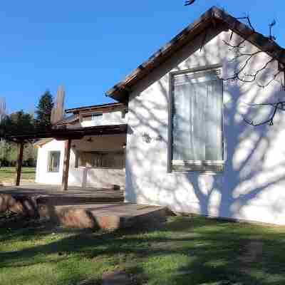 Esaki Farm Near El Bolson Hotel Exterior