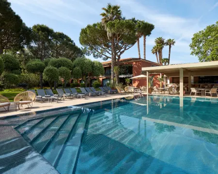 โรงแรมและสปา La Villa Duflot ที่ Perpignan โรงแรมในแปร์ปีญ็อง