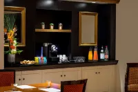Hotel Ducs de Bourgogne - بوتيك