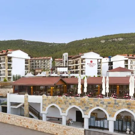 Ramada Resort by Wyndham Akbuk